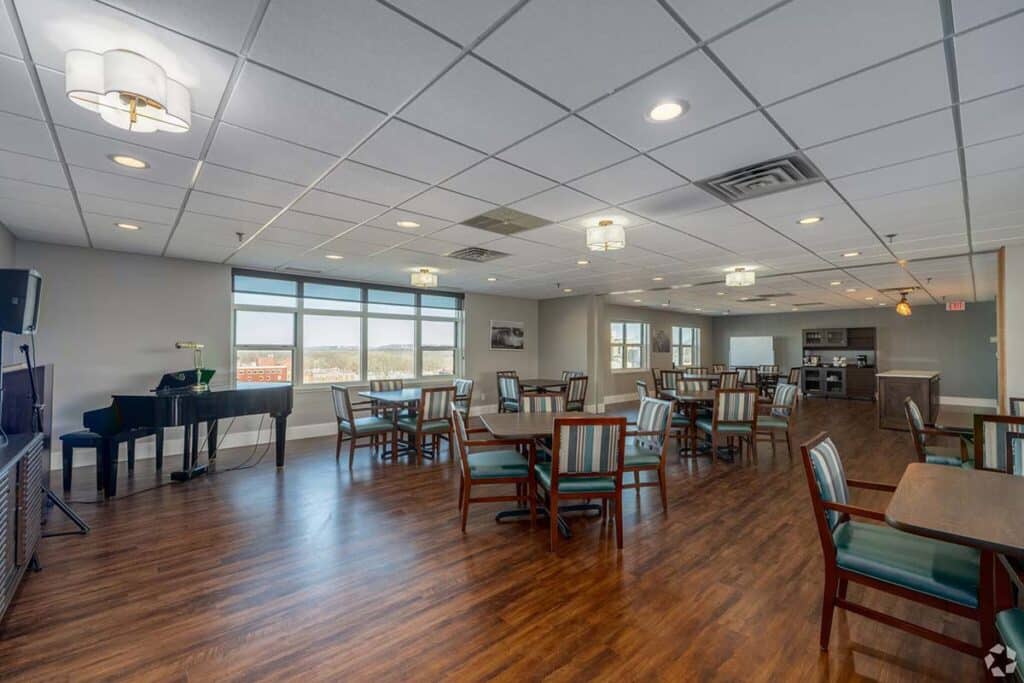 9Th-Floor-Common-Space2