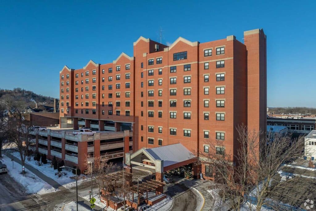 The-Downtown-Plaza-Red-Wing-Mn-Primary-Photo
